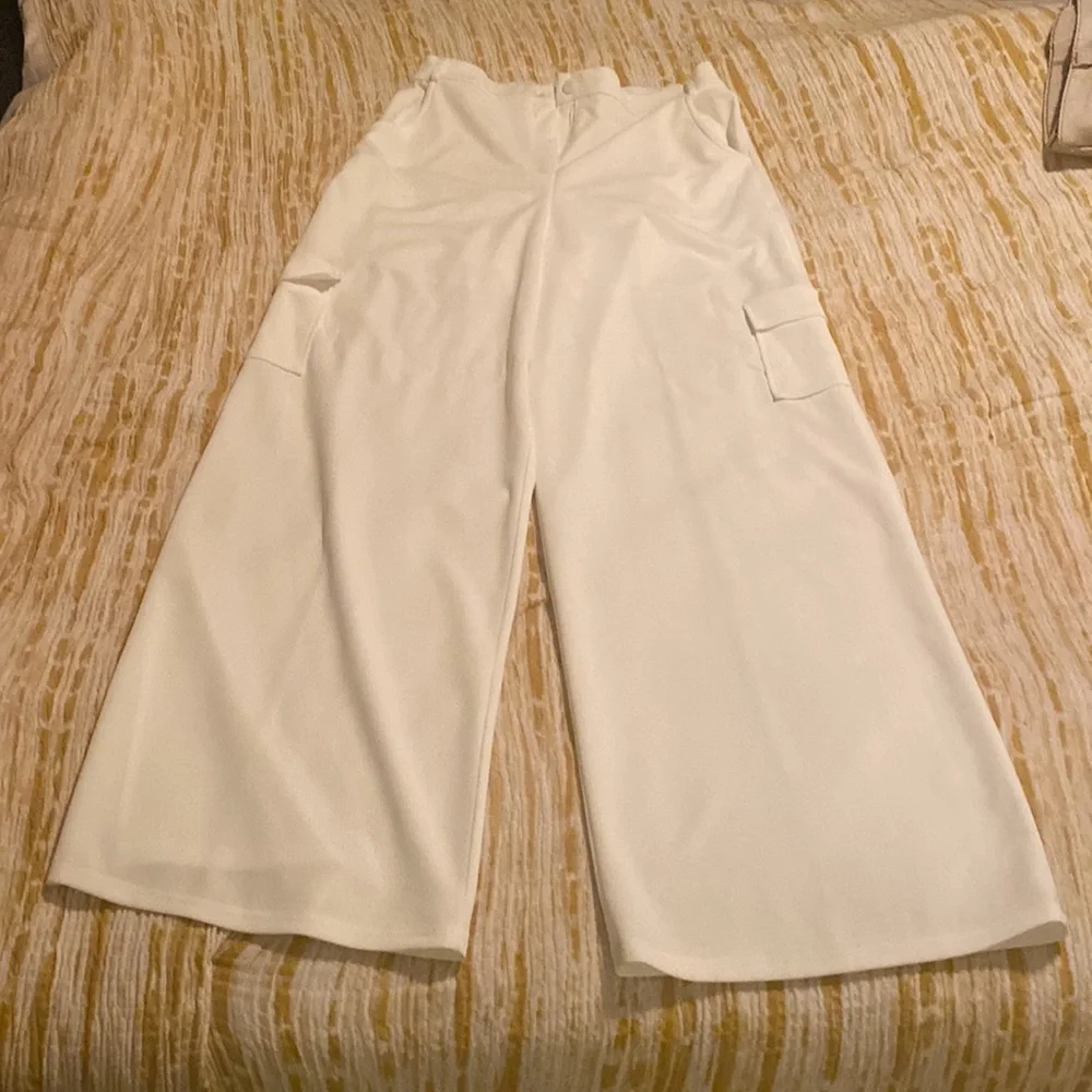 White, Venus, cargo slacks. - Picture 2 of 7